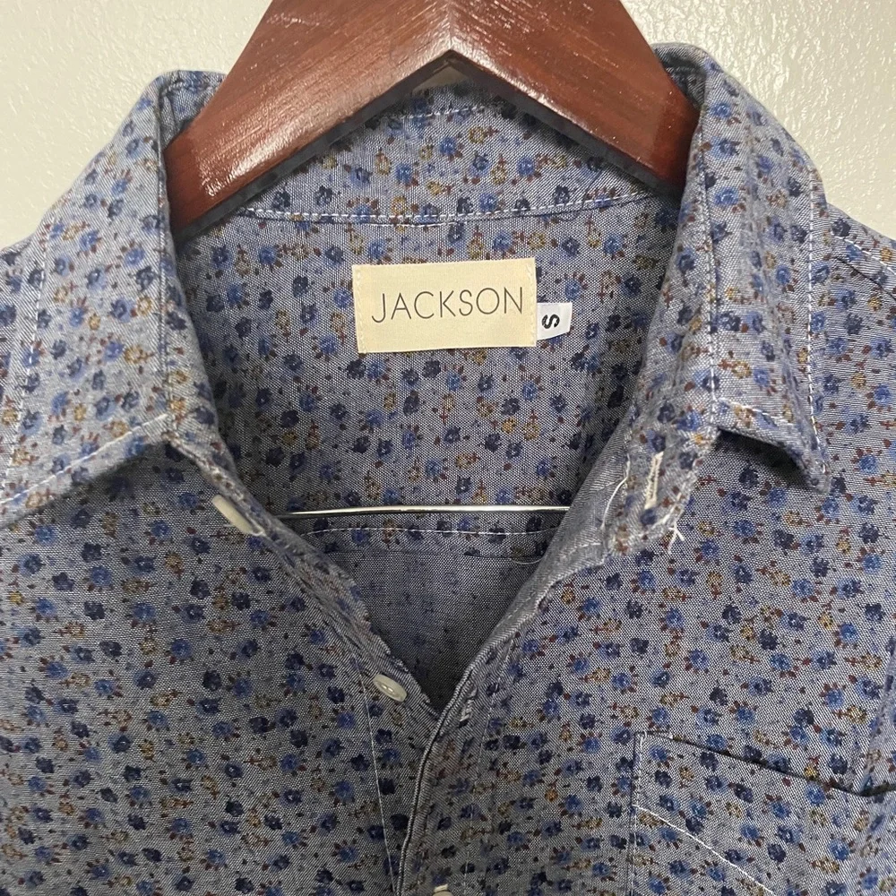 Jackson button down - Picture 2 of 3
